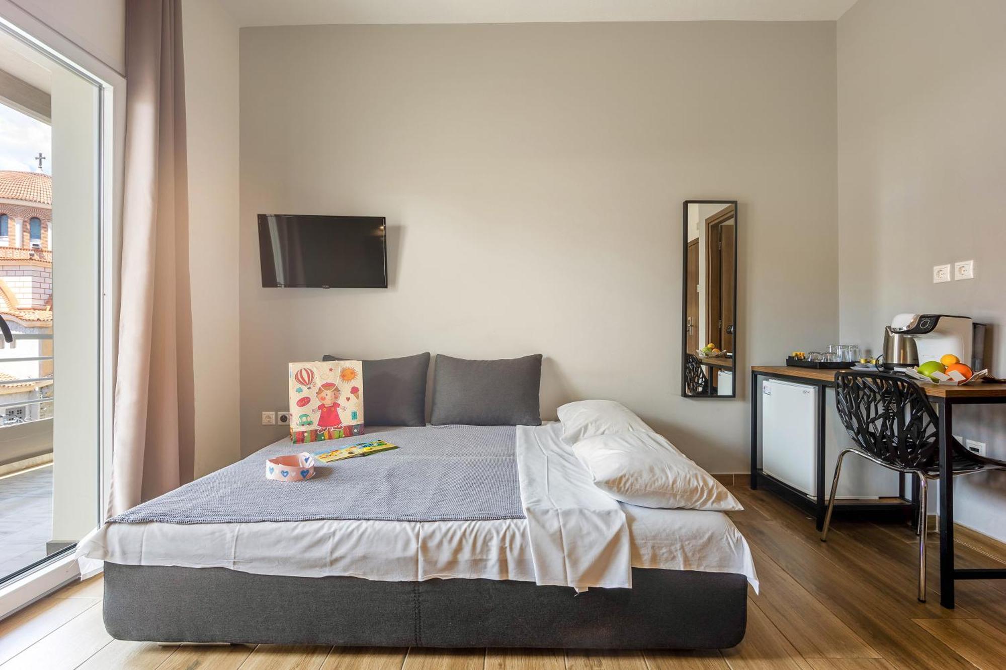 Hotel Aethon Airport Project-free Shuttle By Gk 3*